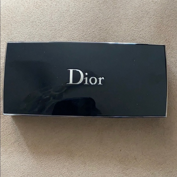 Dior makeup gift set. - Picture 2 of 2